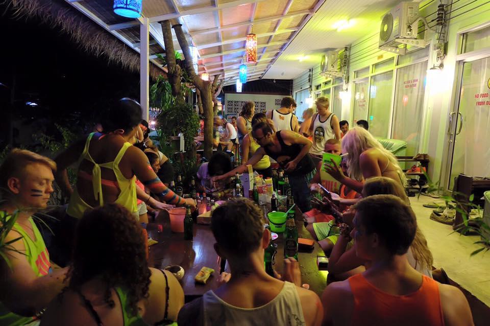 Smile Hostel Koh Phangan エクステリア 写真