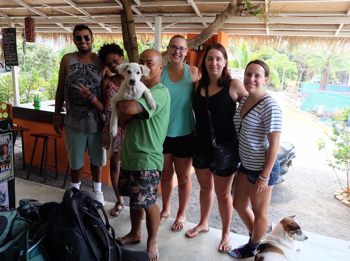 Smile Hostel Koh Phangan エクステリア 写真