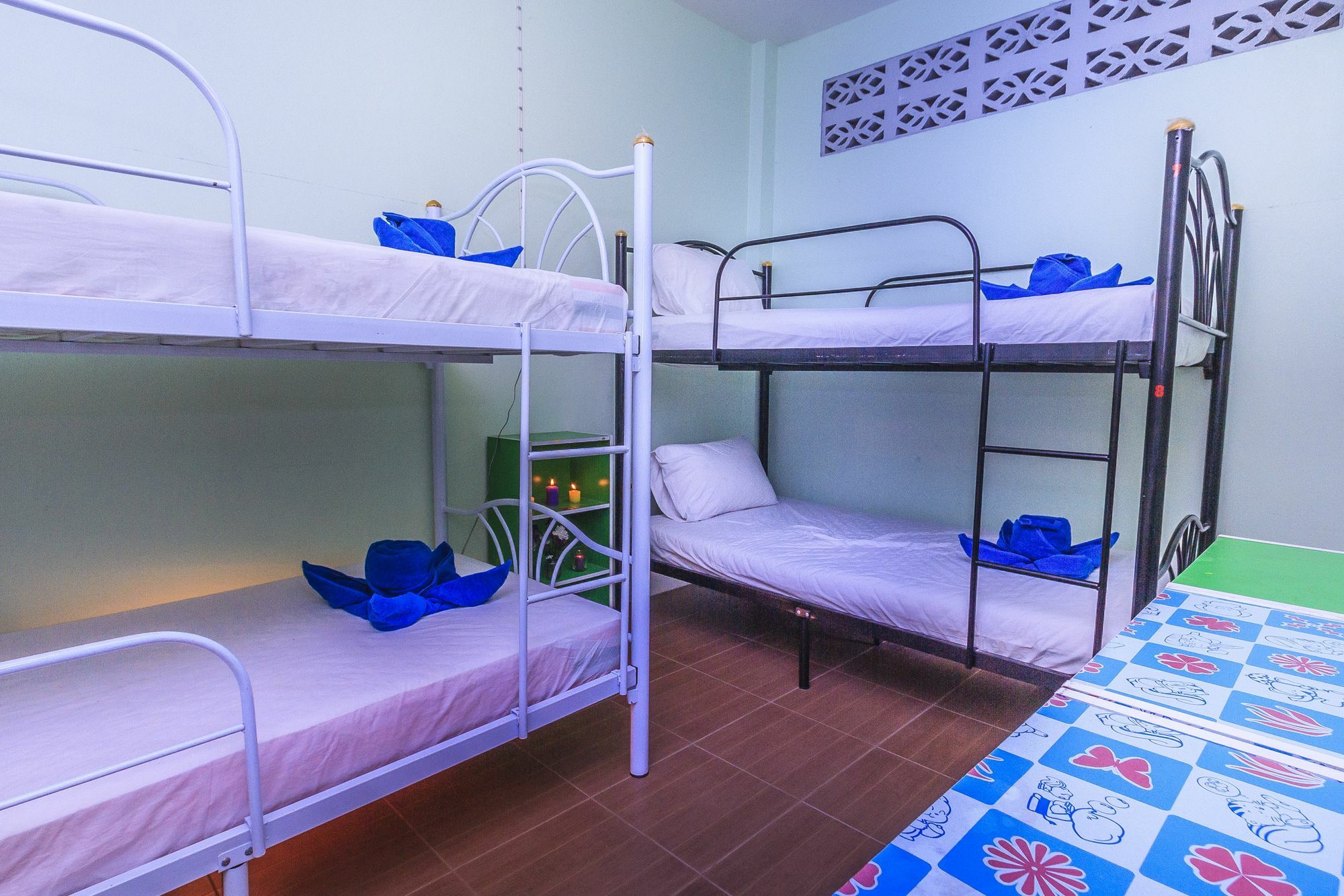 Smile Hostel Koh Phangan エクステリア 写真